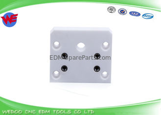 Górny Chmer EDM Części Izolator Płytowy materiał ceramiczny 64x76x10mm CH303